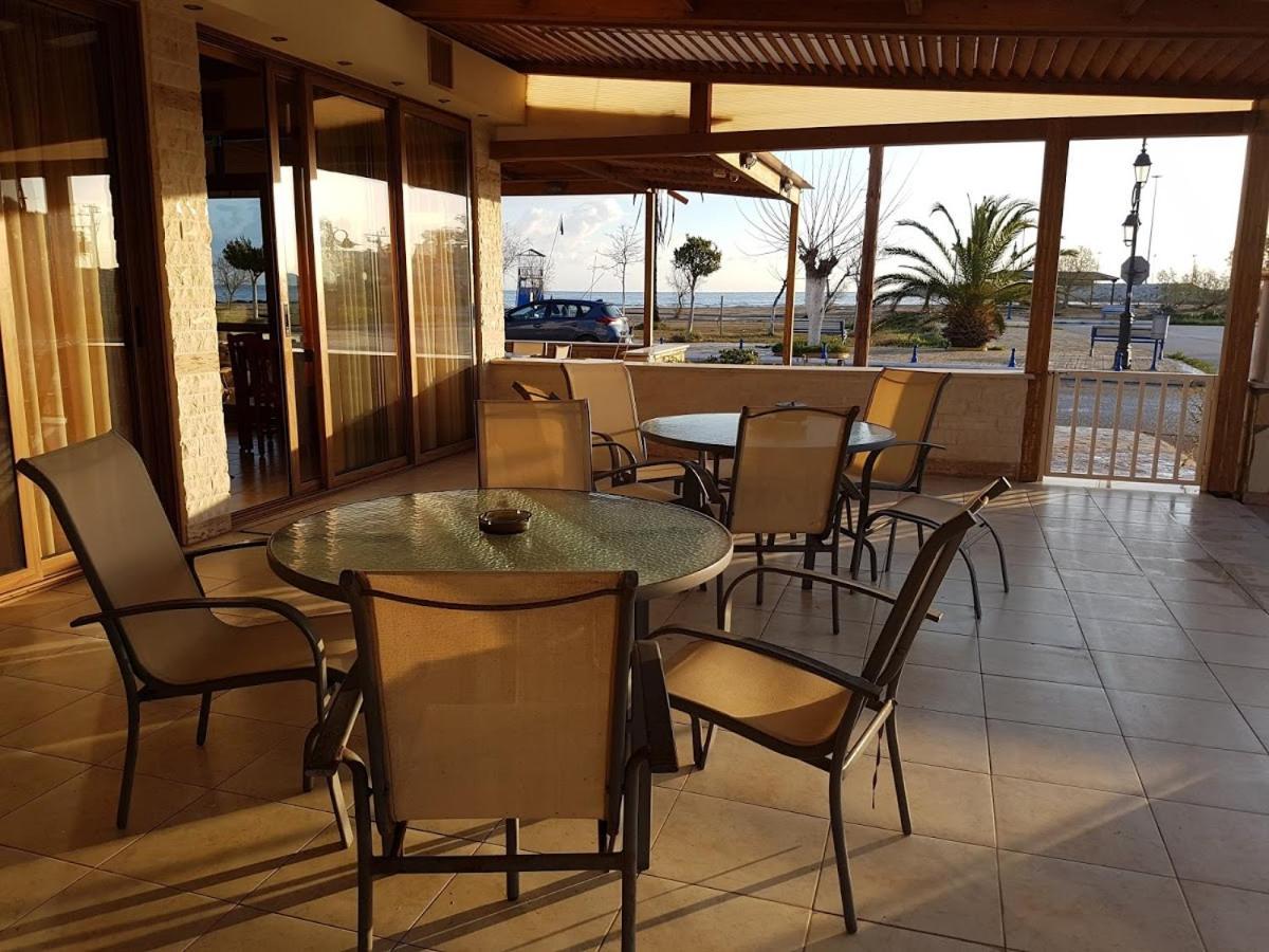 Kastro-Kyllini Hotel Ionion מראה חיצוני תמונה